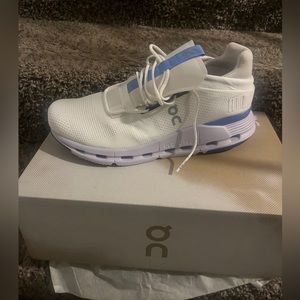 Women’s Cloudtec Cloudnova sneakers. Brand new in box